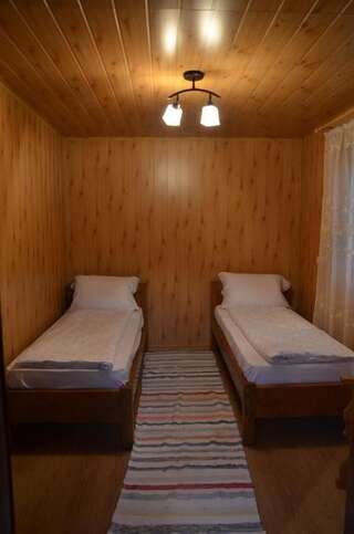 Гостевой дом Casa cu povesti Rosia Montana Roşia Montană Двухместный номер с 1 кроватью или 2 отдельными кроватями и хорошим видом-7
